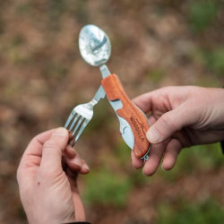 Outdoor Campingbesteck von Woodilla - Klappbesteck, aus Edelstahl & Holz, Messer, Gabel, Löffel, Flaschenöffner, 4-teiliges B