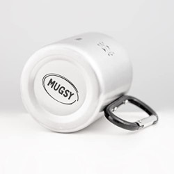 MUGSY I Edelstahltasse The Adventure Begins, Karabinerhaken Henkel, Bruchfest, Camping Tasse, Silber, 280 ml