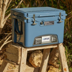 ENVA Robuste Kühlbox passiv 33,1 l, Eisschmelzzeit bis zu 120 Std, Isolierbox auslaufsicher kühle Getränke und frische Lebens