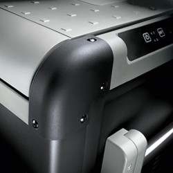 DOMETIC CFX 35 Kompressor-Kühlbox, 32 Liter, 12/24 V und 230 V für Auto, Lkw, Boot, Wohnmobil und Steckdose, mit USB Anschlus