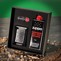 Zippo-Store Zippo Sturmfeuerzeug Geschenk-Set - 1 Flasche Benzin  125ml  - 6 Feuersteine - mit Gravur - inkl. Geschenketui - 
