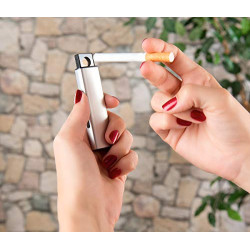 PEARL Sturmfeuerzeug: 2er-Set elektronische Akku-USB-Feuerzeuge, Glühspirale, windgeschützt  USB Zigarettenanzünder, USB Stic
