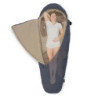 qeedo Buddy Mumienschlafsack - extra breit, groß, leicht, bequem - Sommerschlafsack mit kleinem Packmaß und Soft-Touch-Oberfl