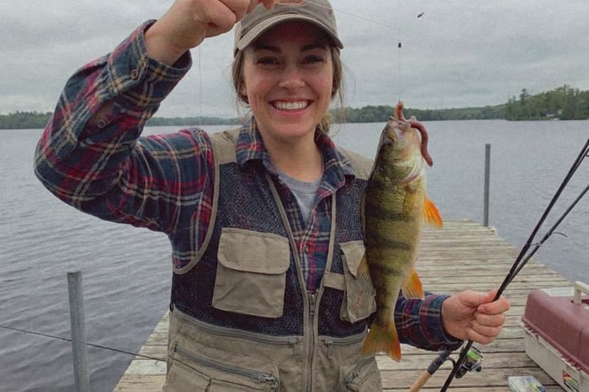 Drop Shot Montage für Barsch mit Gummiköder am Gewässer
